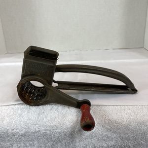 Farmhouse Decor Aged Mouli Product Mouli Grater Made in France Cottagecore Rust